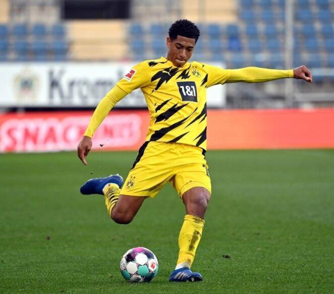 苏超泰州主帅：没觉得自己是城市英雄，走下领奖台就从零开始（苏超泰州主帅：不自居城市英雄，下台即归零再出发）