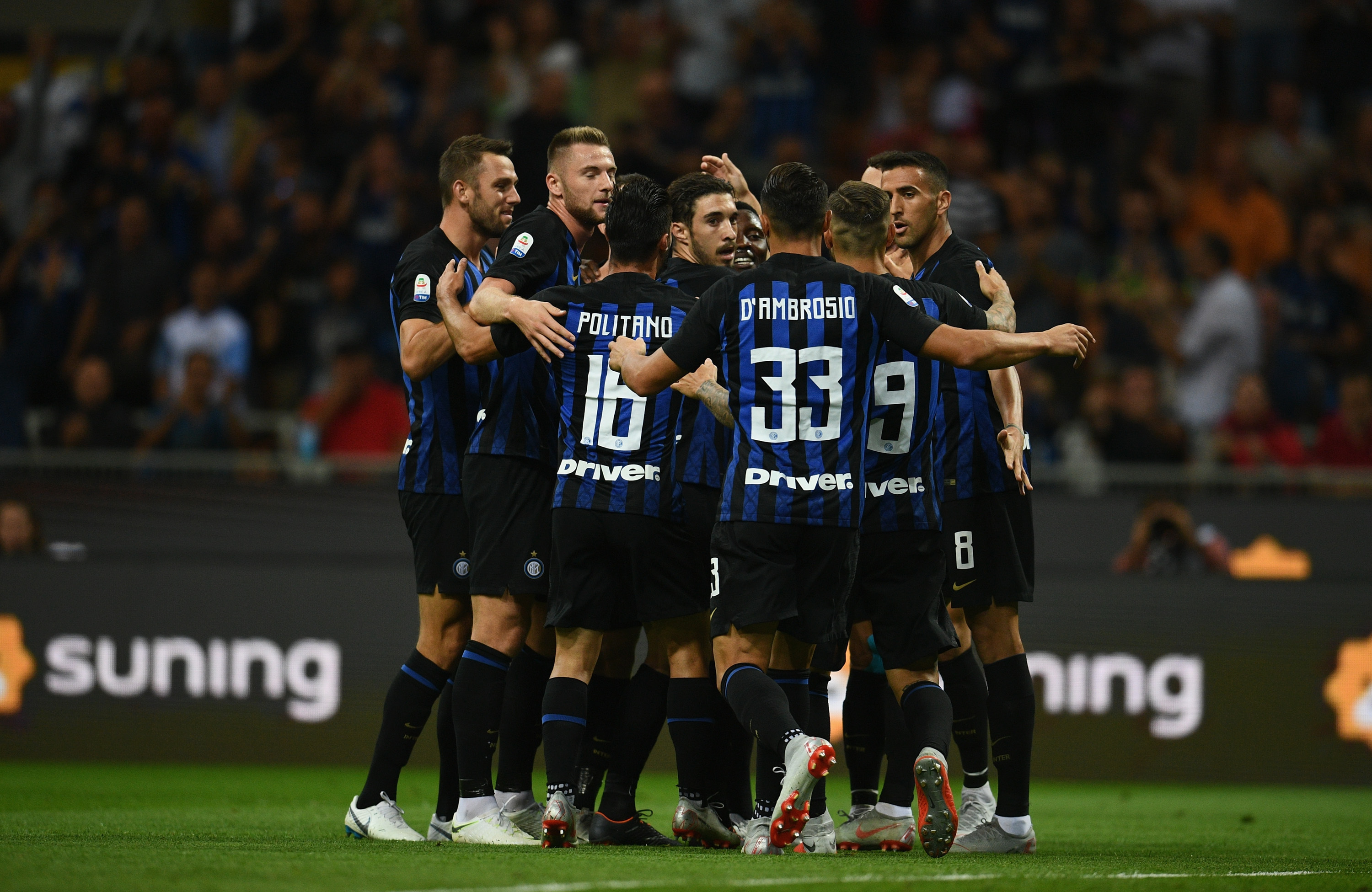 日职联战报：松村优太替补制胜，鹿岛1-0东京绿茵继续领跑（日职联快讯：松村优太替补建功，鹿岛鹿角1-0小胜东京绿茵稳居榜首）