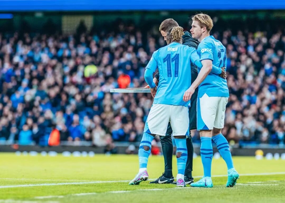 利物浦萨拉赫末段进球险胜热刺（萨拉赫终场前破门助利物浦险胜热刺）