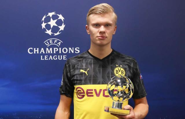 库巴西：很高兴重返诺坎普，我曾多次以球迷身份来到这里（库巴西：重返诺坎普倍感欣喜，此前我多次以球迷身份到访）