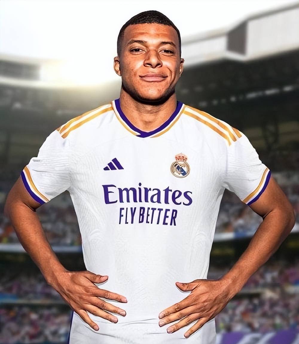 邓卓翔：全队在训练中都非常投入，希望奉献一场精彩的比赛（邓卓翔：全队训练投入，力求奉献精彩一战）