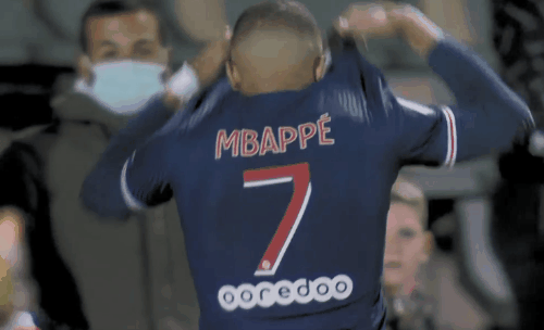 前意甲主帅：DV9是意甲最强前锋；尤文限制了洛卡特利的成长（前意甲教头：DV9堪称联赛最强前锋；尤文阻碍了洛卡特利的成长）