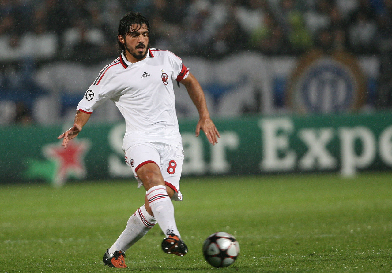 为二队引援，意媒：尤文和米兰正在关注摩德纳23岁中场马索林（意媒：尤文、米兰将摩德纳23岁中场马索林视为二队补强目标）