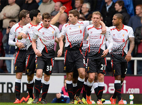 范戴克：外界的噪声不会改变什么，一切最终要靠在赛场上回应（范戴克：不被外界喧嚣左右，最终用比赛说话）