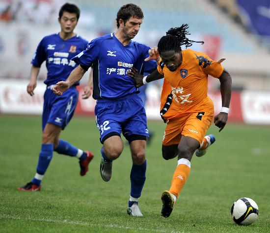 每体：亚马尔成西甲遭种族歧视最多球员，占比超维尼修斯一倍（每体：亚马尔成西甲遭种族歧视最严重球员，比例为维尼修斯的两倍）