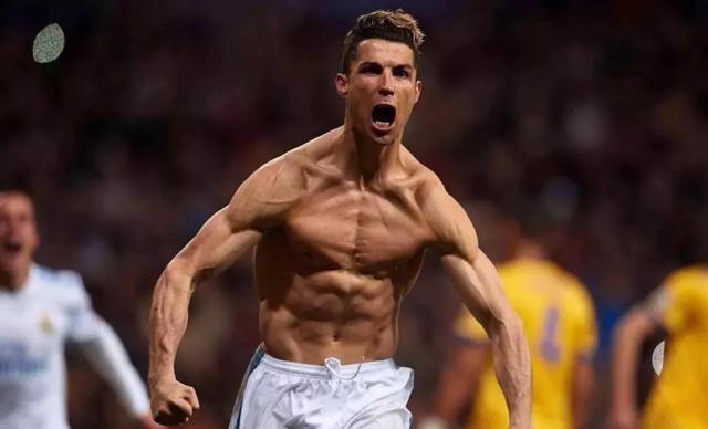 2025中超最佳阵容：蓉城4人入选，法比奥等8名外援在列（2025中超最佳阵容出炉：蓉城4将上榜，法比奥领衔8名外援入选）