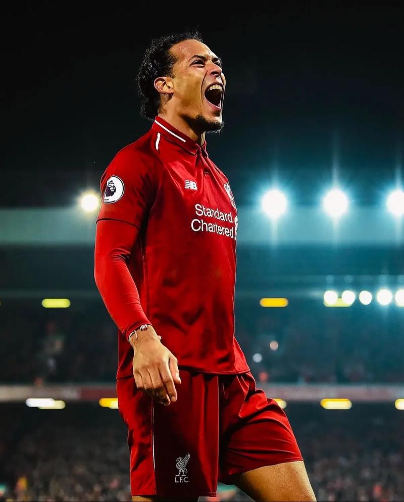 曼联主帅承受巨大压力（曼联主帅面临沉重压力）