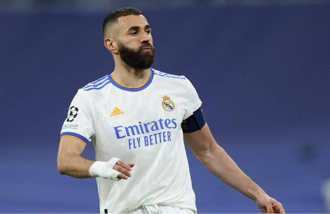 76人vs勇士首发：恩比德复出搭档马克西，霍福德首次首发