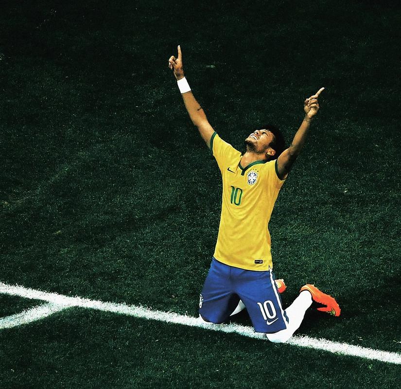 马洛塔谈出售阿什拉夫：决定很艰难，但为了俱乐部不得不这样（马洛塔：卖走阿什拉夫很痛苦，但为俱乐部必须如此）