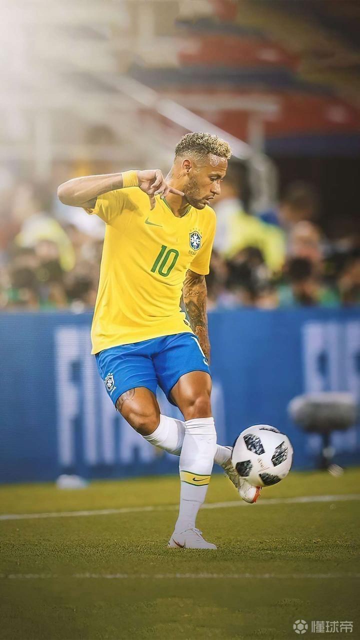 辽宁铁人祝贺重庆铜梁龙冲超：敢打敢拼，晋级中超实至名归（辽宁铁人致贺重庆铜梁龙升入中超：敢打硬仗，当之无愧）